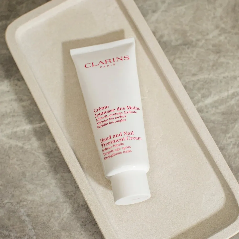 Hand And Nail Treatment Cream creme para mãos e unhas 100 ml