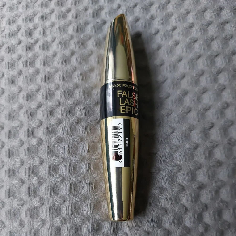False Lash Epic À prova de água - Preto 13 ml
