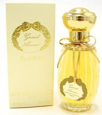Grand Amour eau de toilette para mulheres 50 ml