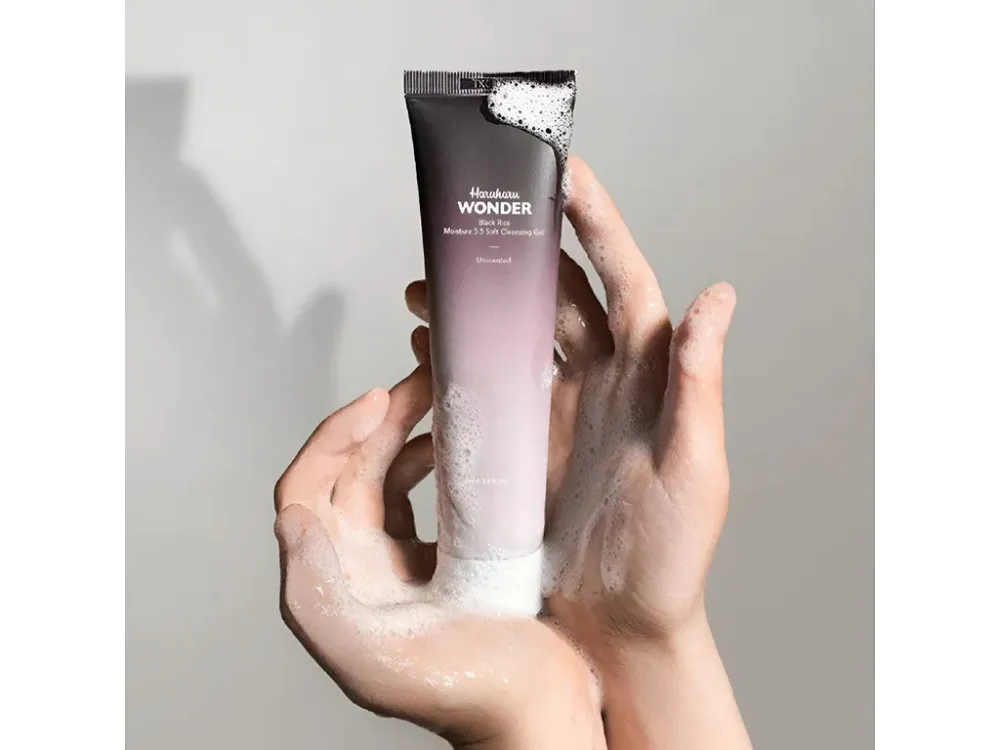 Wonder Black Rice Moisture 5.5 Soft Cleansing Gel gel de limpeza facial suave com pH 5,5 100 ml