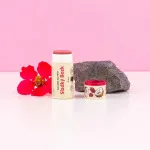 Kvitok Bálsamo labial beijo doce (8 ml) - lábios ligeiramente tingidos