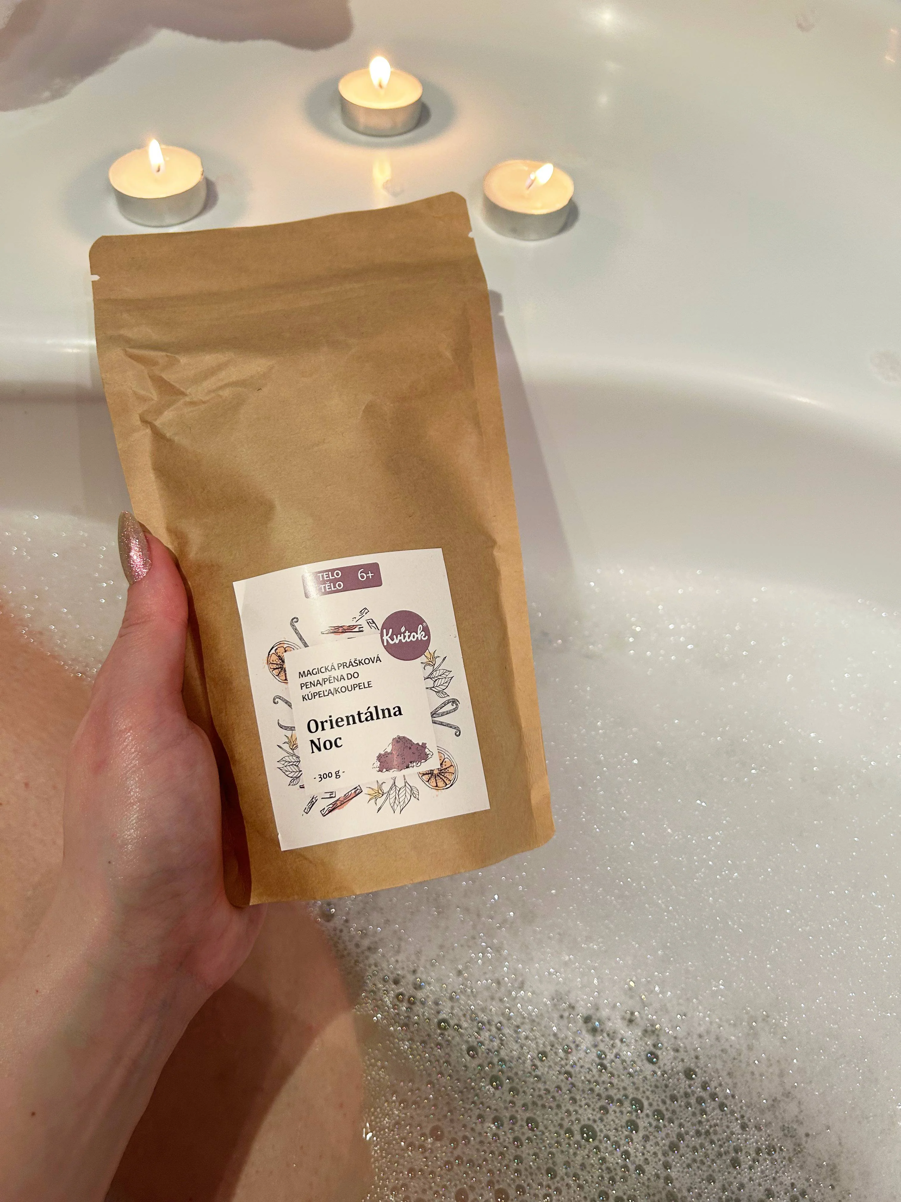 Kvitok Espuma de banho mágica Noite Oriental 60 g - faz muita espuma
