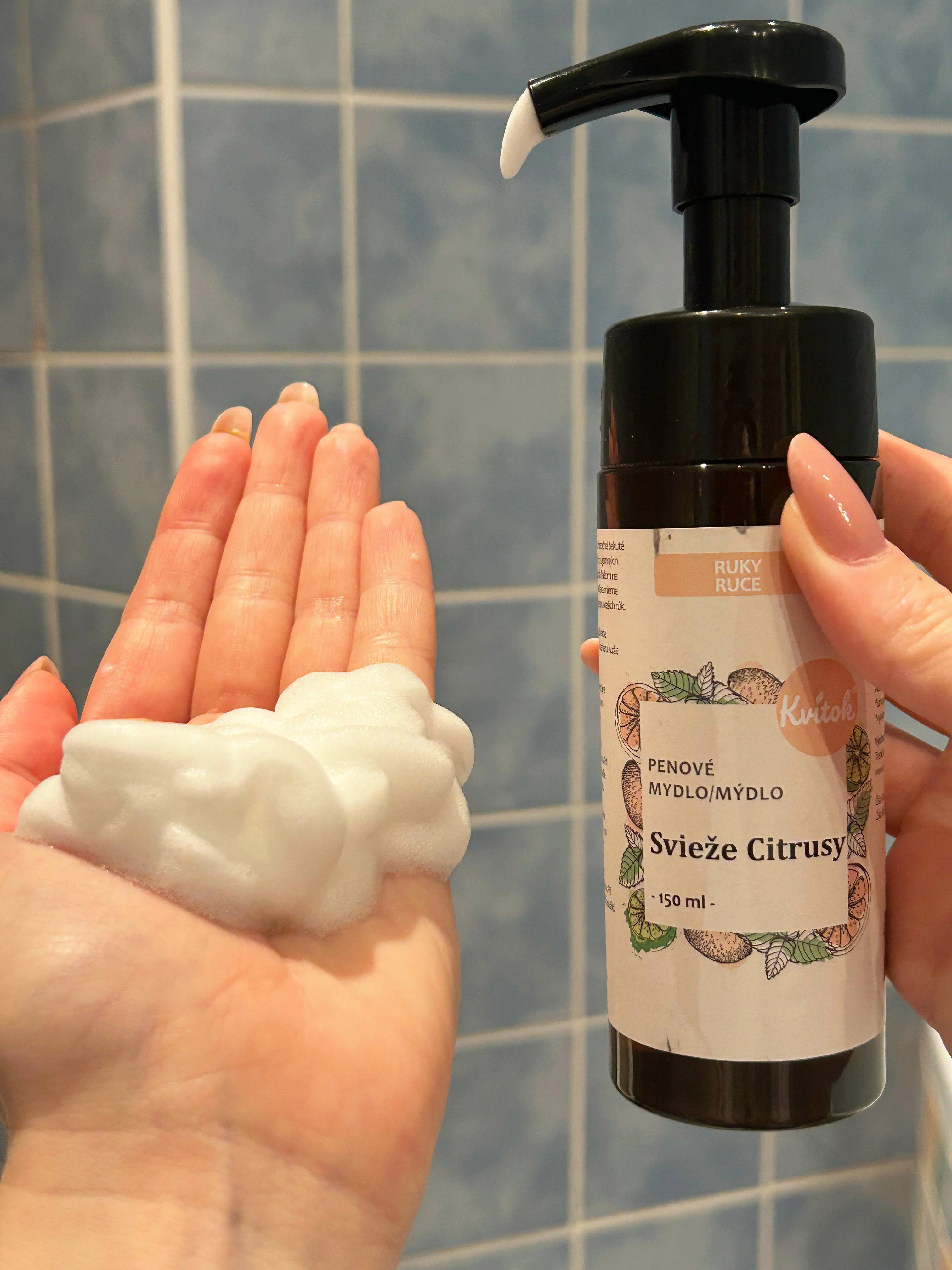 Kvitok Sabonete líquido espumante Citrinos frescos (150 ml) - com uma bela fragrância fresca