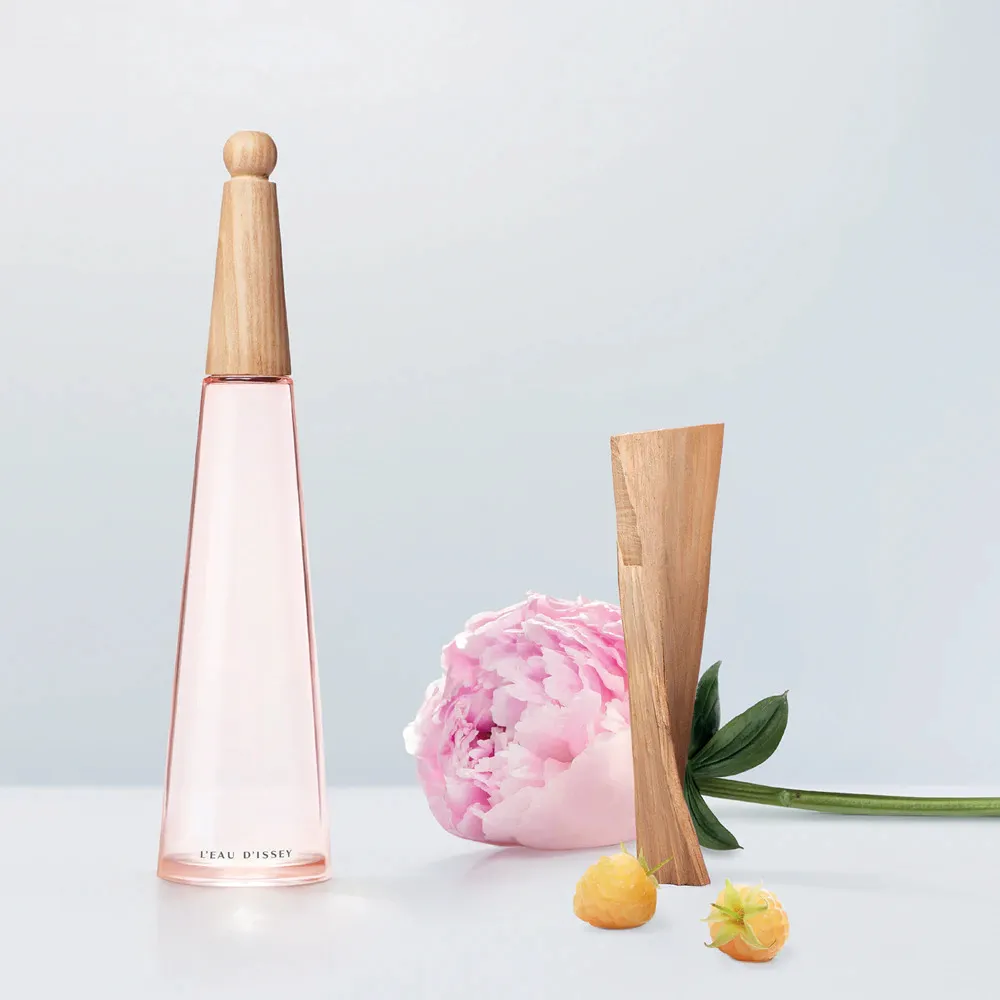 L'Eau D'issey Pivoine Intense eau de toilette para mulheres 100 ml