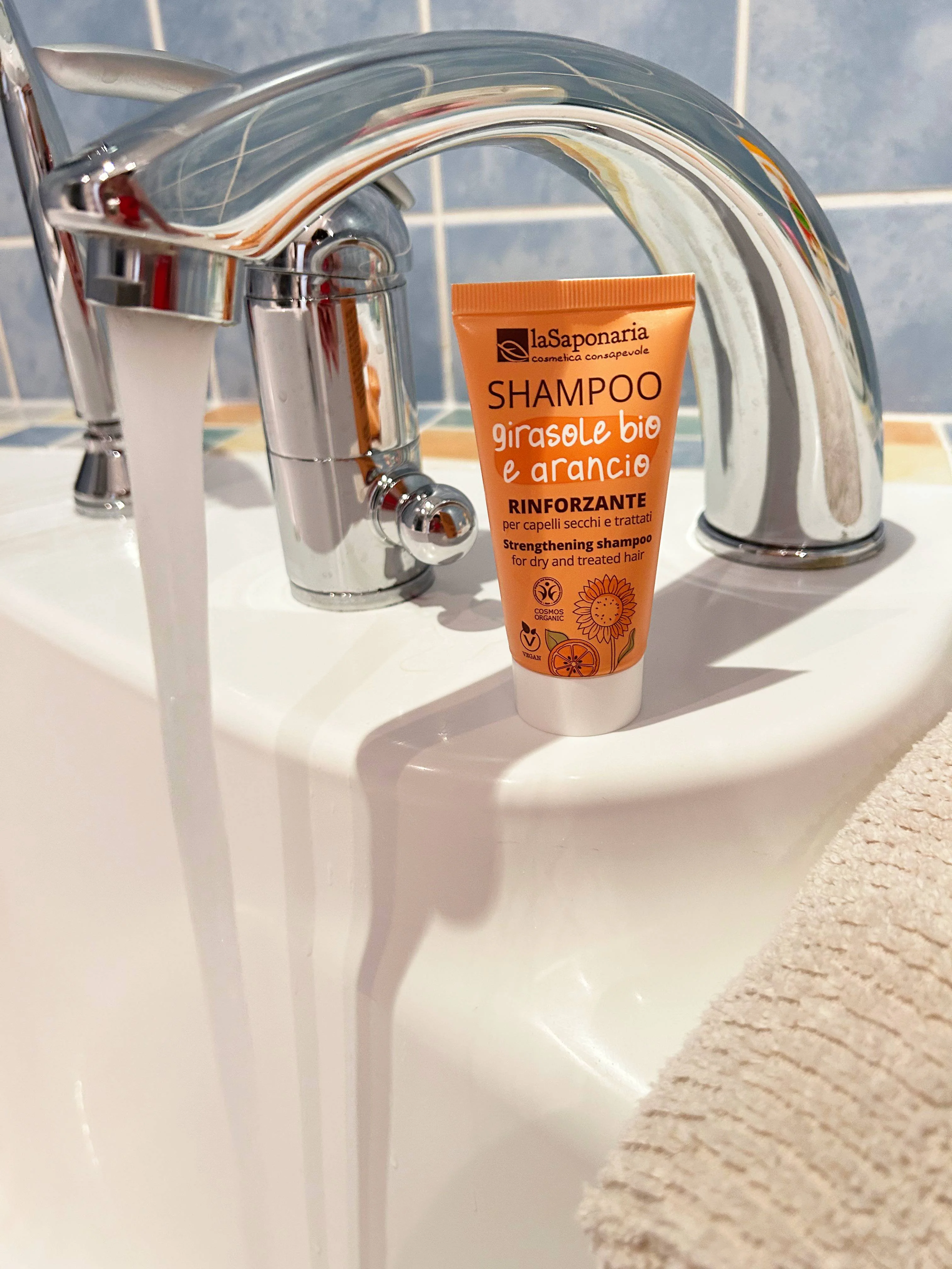 laSaponaria Champô com girassol e laranja-doce BIO 30 ml