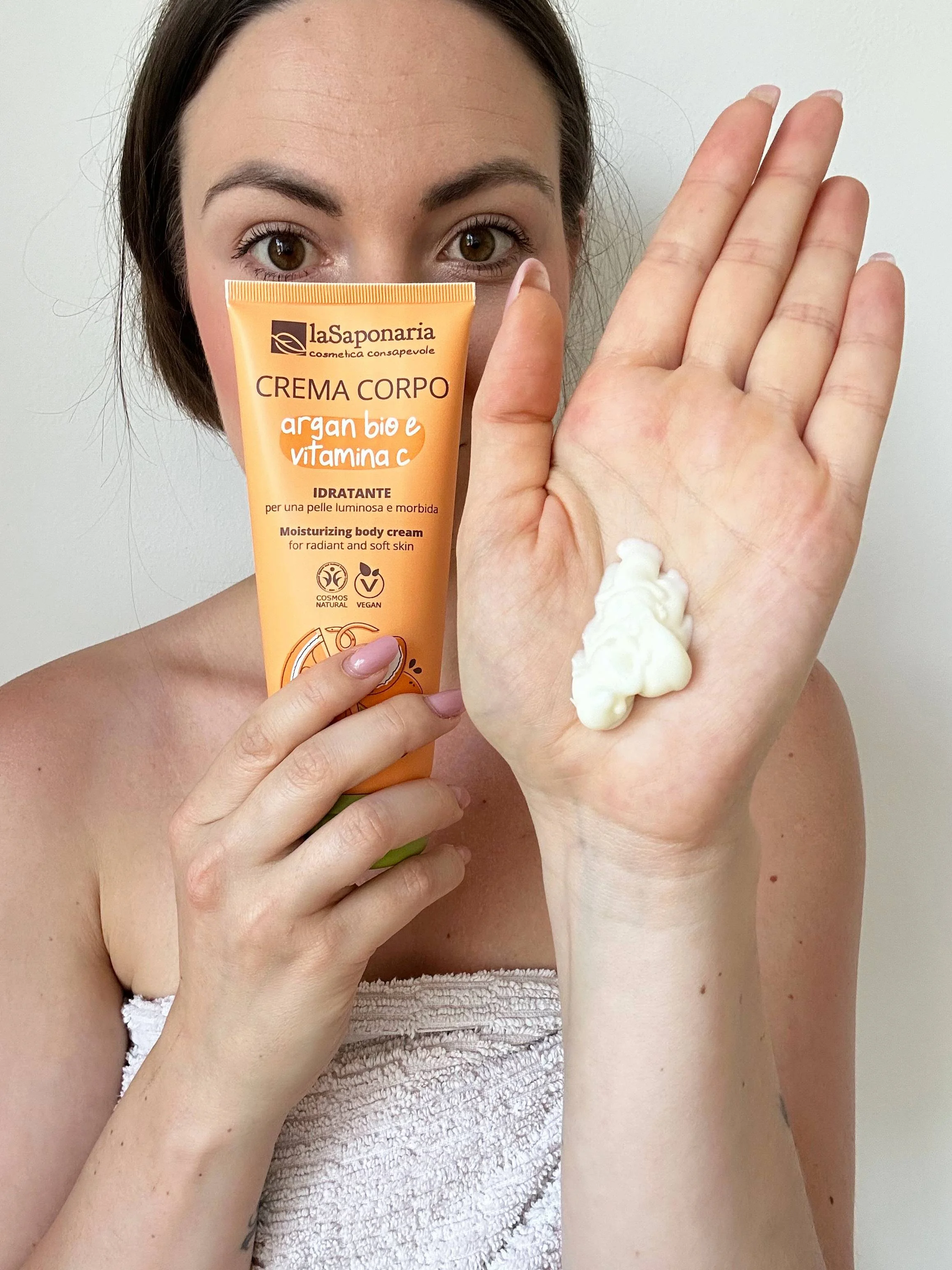 laSaponaria Creme corporal hidratante com óleo de argão BIO e vitamina C 30 ml - para uma pele radiante e macia