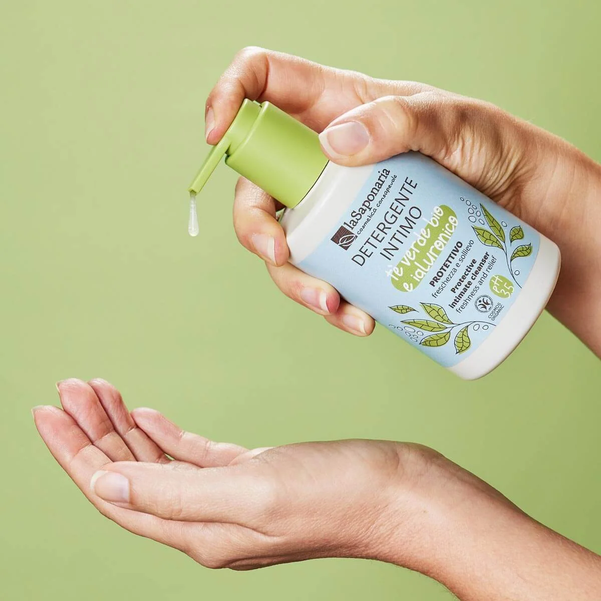 laSaponaria Gel de higiene íntima protetor com chá verde BIO (250 ml) - adequado após o parto e durante a menstruação