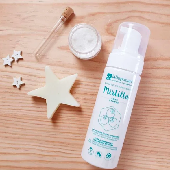 laSaponaria Espuma de limpeza extra suave para pele sensível BIO 50 ml