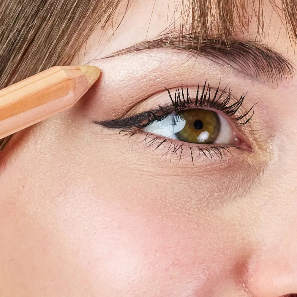 laSaponaria Iluminador para olhos e rosto com jojoba em lápis BIO - dourado champanhe (1,1 g) - confere à pele radiância e um brilho subtil