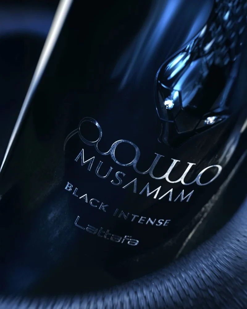 Musamam Black Intense Eau de Parfum Unissex 100 ml