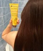 laSaponaria Condicionador leve para o volume do cabelo com limão e ácido hialurónico 150 ml