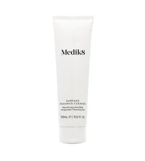 Medik8 Surface Radiance Cleanse gel de limpeza com ácidos AHA/BHA