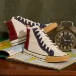 Perky Cores do ténis médio-alto