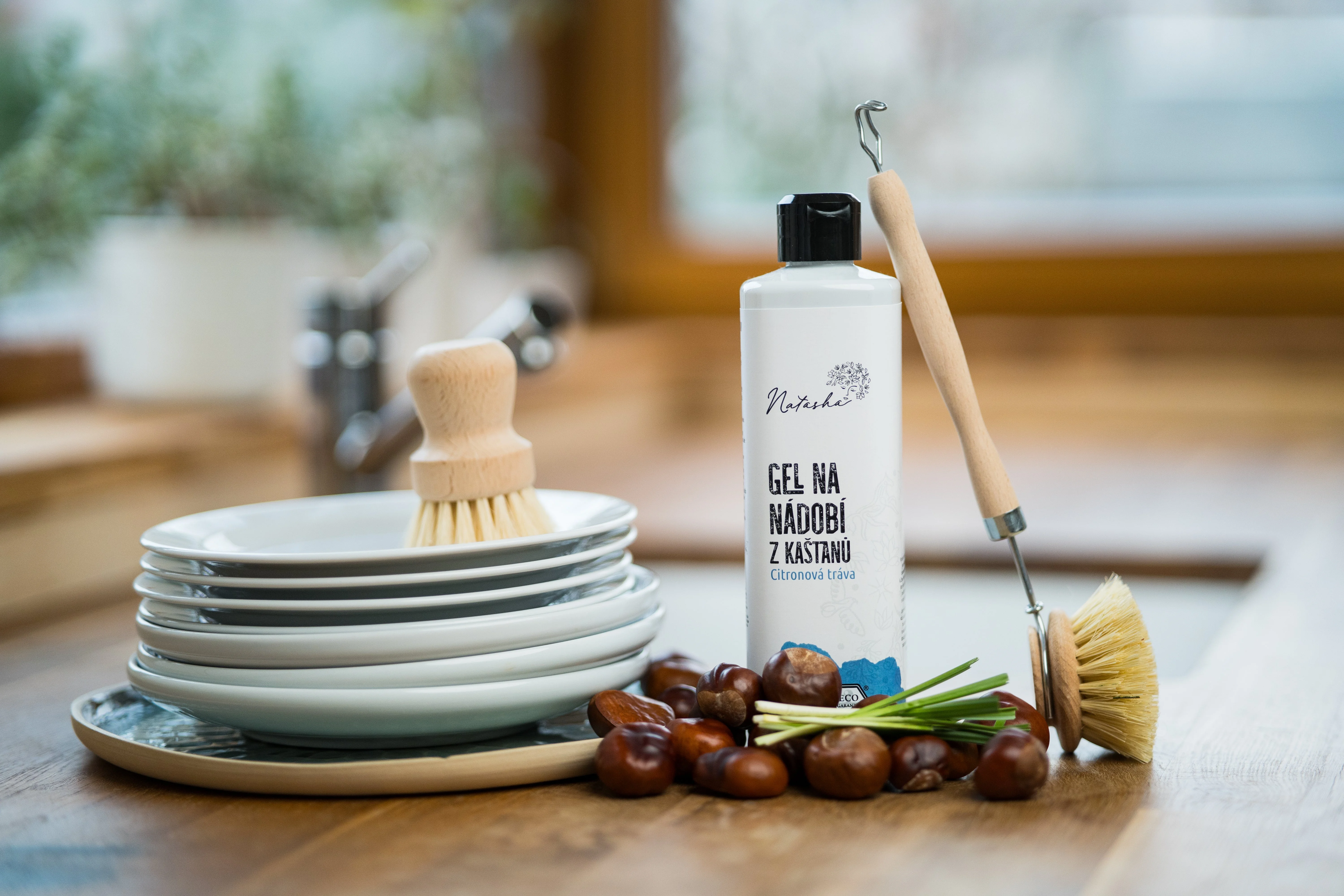 Natasha Gel lava-loiça de castanha-da-índia Erva-príncipe 3 l – combate a gordura, suave para a pele