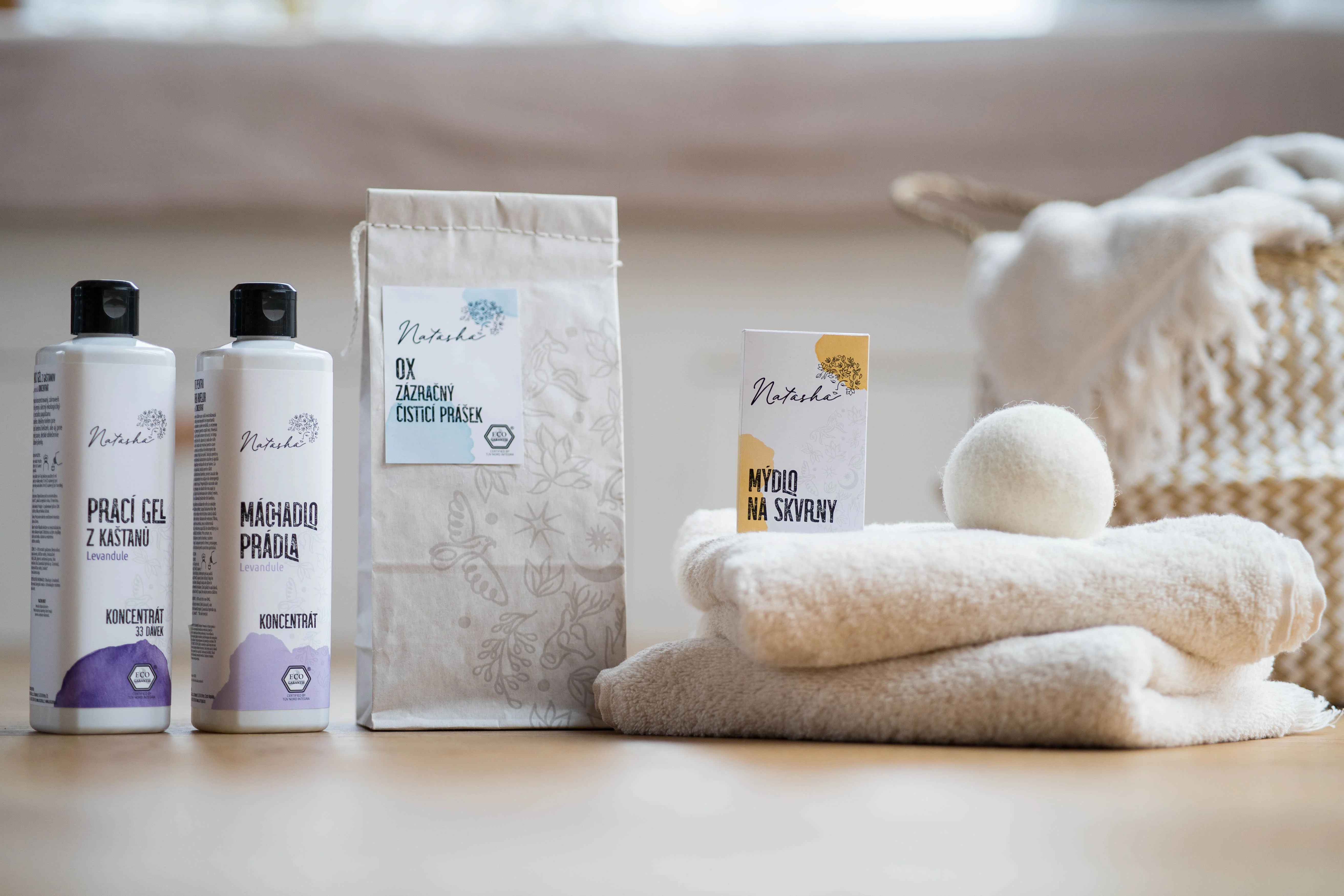 Natasha Aditivo de enxaguamento para roupa sem perfume - concentrado 500 ml - protege a roupa e a sua pele