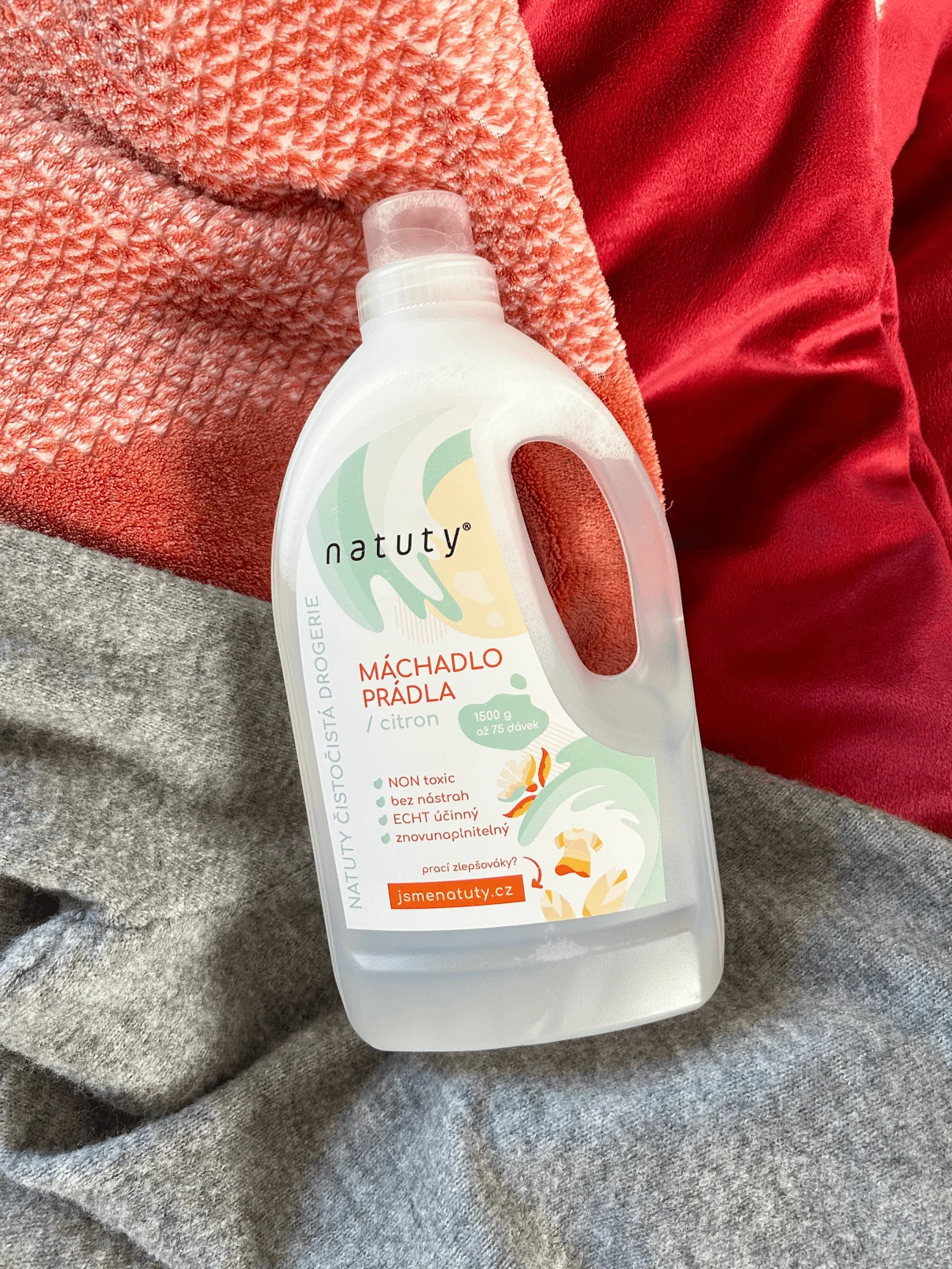 Natuty Aditivo de enxaguamento para roupa com aroma a limão 1,5 l
