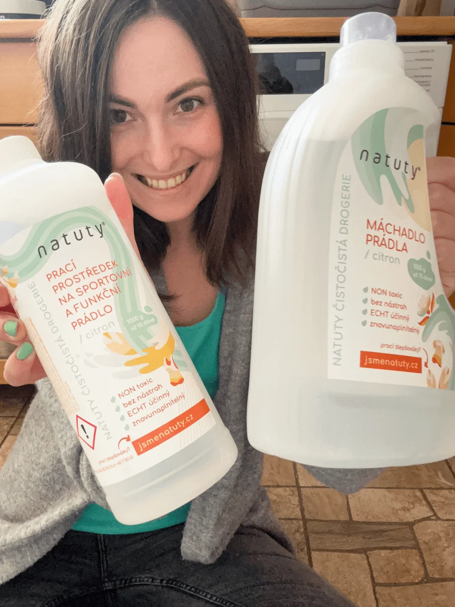 Natuty Aditivo de enxaguamento para roupa com aroma a limão 1,5 l