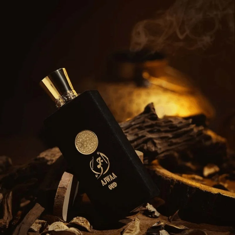 Ajwaa Oud M água de perfume 100 ml