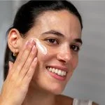 Officina Naturae Creme facial para pele sensível (30 ml) - acalma a pele reativa