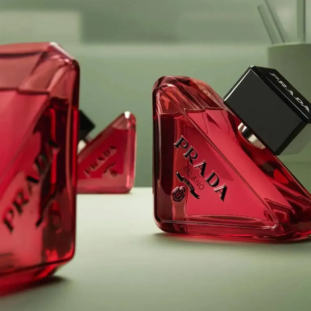 Paradoxe Radical Essence perfume para mulheres