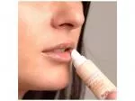 Trew Bálsamo labial iluminador e nutritivo coco 10 g