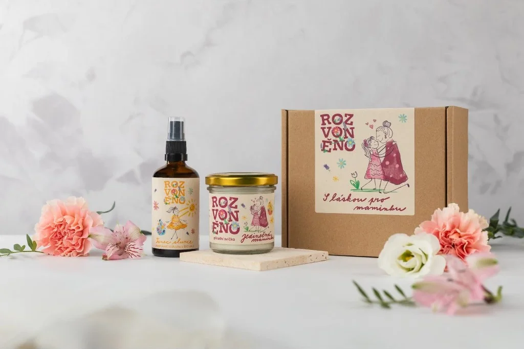 Rozvoněno Conjunto de presente Com amor para a mãe - vela perfumada e ambientador