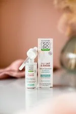 SO’BiO étic Sérum hidratante fortalecedor com leite de burra BIO (30 ml) - com ácido hialurónico