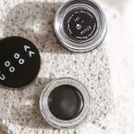 Uoga Uoga Delineador em creme (2,5 ml) - Black Drama - Preto - para maquilhagem de dia e de noite