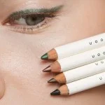 Uoga Uoga Lápis de olhos suave BIO 850 Blacker than Black - Preto - 4 tonalidades para cada look