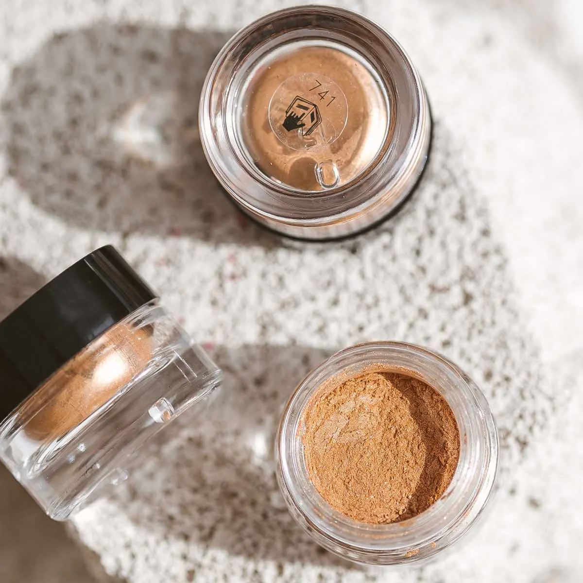 Uoga Uoga Sombras de olhos minerais soltas com âmbar (1 g) 703 Frost - 10 tonalidades