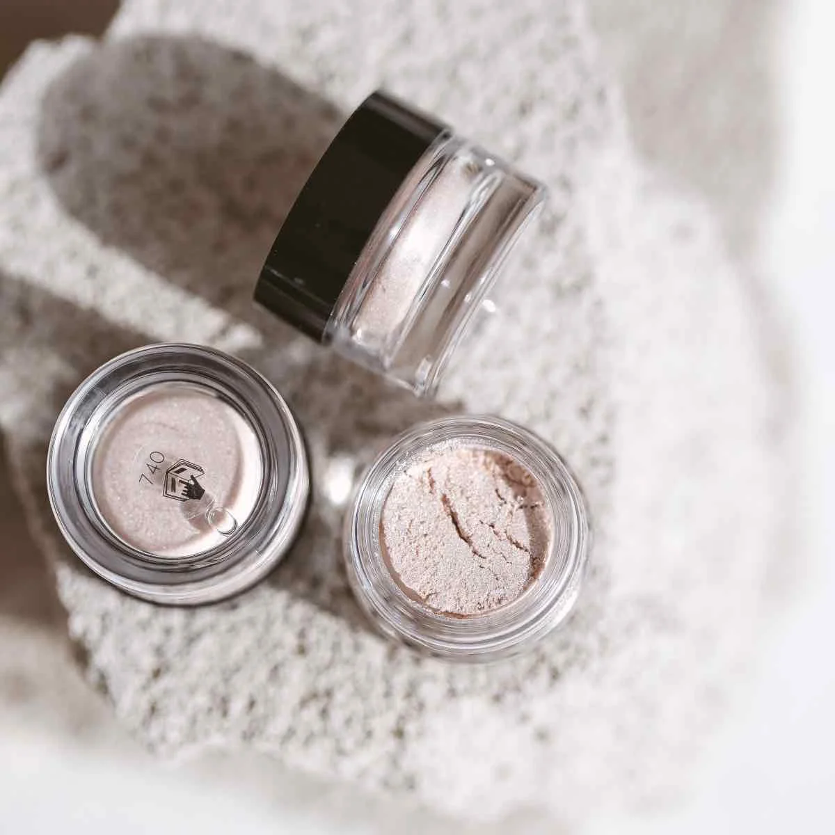Uoga Uoga Sombras de olhos minerais soltas com âmbar (1 g) 720 Northern Fern - 10 tonalidades