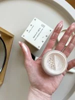 Uoga Uoga Pó iluminador mineral com âmbar (5 g) - Game of Lights - para uma pele fresca e naturalmente radiante