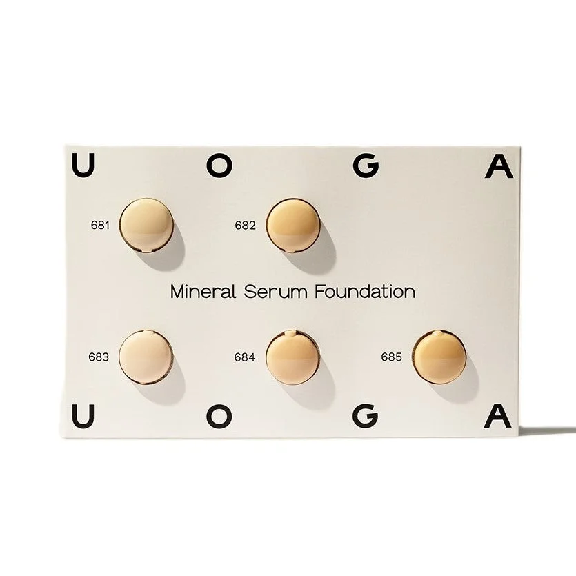 Uoga Uoga Kit de amostras de base mineral líquida e sérum SPF 20 BIO (10 x 1 ml) - 10 tonalidades de base