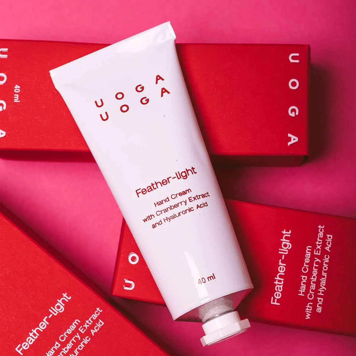 Uoga Uoga Creme de mãos nutritivo Feather-light com cranberry BIO (40 ml) - para pele seca e cansada