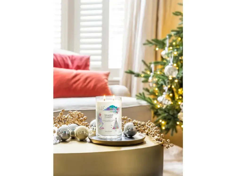 Magical Bright Lights signature tumbler grande 567 g