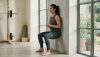 # Jak správně provést dřep s oporou o zeď

Dřep s oporou o zeď (také nazývaný „wall squat