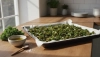 # Připravte si kapustové čipsy z trouby za 10 minut

Here is the translation:

# Prepare kale chips 