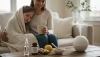 # Přírodní první pomoc při dětské rýmě

## Primeiros socorros naturais para o resfriado infantil

--