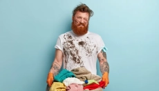 Como remover manchas de gordura de roupas