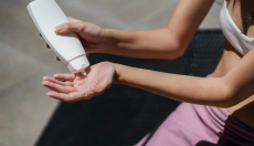 Como escolher o melhor creme facial com FPS: seu guia para proteção solar