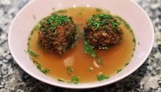 Por que o arroz com fígado é a escolha ideal para a culinária sustentável