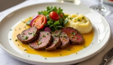 Bifes sustentáveis com mostarda para culinária moderna